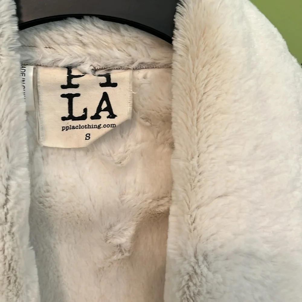 NWOT PPLA Faux Fur Vest